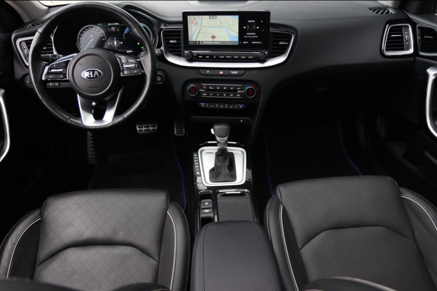 Kia Ceed Sportswagon 1.6 GDI PHEV ExecutiveLine / PANODAK / KEYLESS / DODEHOEK / CAMERA