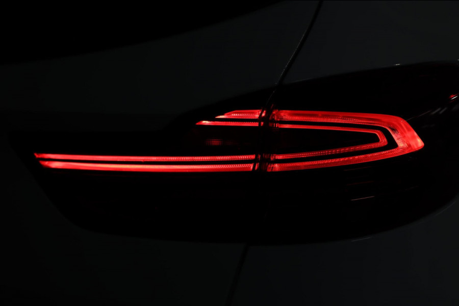 Kia Ceed Sportswagon 1.6 GDI PHEV ExecutiveLine / PANODAK / KEYLESS / DODEHOEK / CAMERA