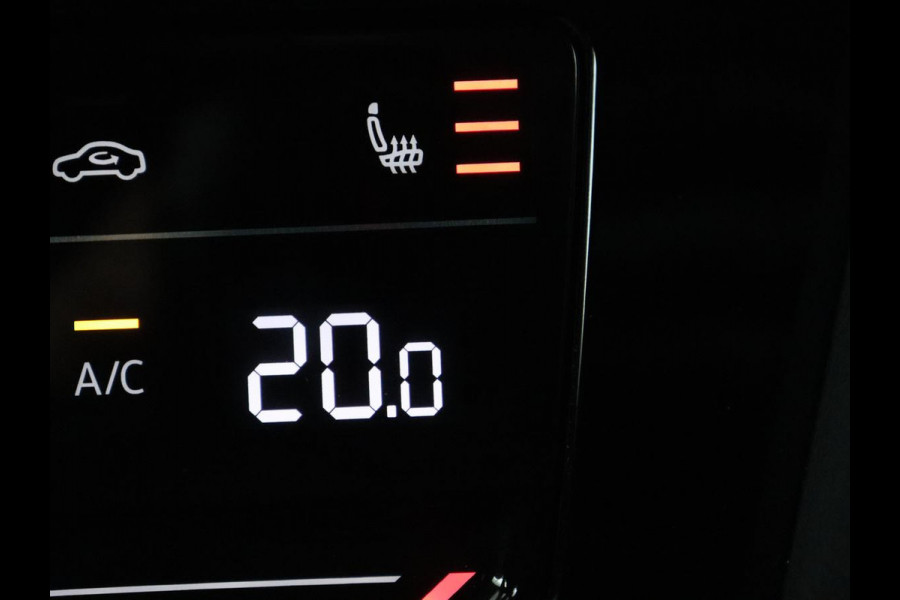 Volkswagen Passat 1.4 TSI PHEV GTE | Head-Up | Stoelverwarming | Trekhaak | Massage | Keyless | Standkachel | Camera | Matrix LED | Carplay | Adaptive cruise | Side Assist | Navigatie | Virtual Cockpit | Plug In