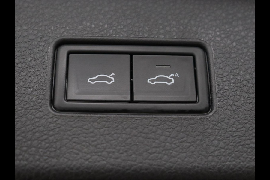 Volkswagen Passat 1.4 TSI PHEV GTE | Head-Up | Stoelverwarming | Trekhaak | Massage | Keyless | Standkachel | Camera | Matrix LED | Carplay | Adaptive cruise | Side Assist | Navigatie | Virtual Cockpit | Plug In