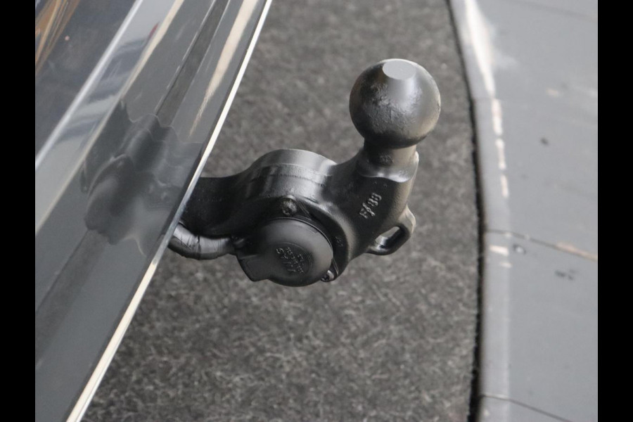 Volkswagen Passat 1.4 TSI PHEV GTE | Head-Up | Stoelverwarming | Trekhaak | Massage | Keyless | Standkachel | Camera | Matrix LED | Carplay | Adaptive cruise | Side Assist | Navigatie | Virtual Cockpit | Plug In