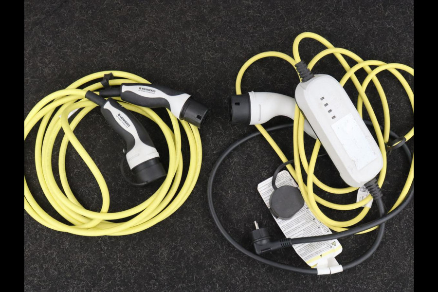 Volkswagen Passat 1.4 TSI PHEV GTE | Head-Up | Stoelverwarming | Trekhaak | Massage | Keyless | Standkachel | Camera | Matrix LED | Carplay | Adaptive cruise | Side Assist | Navigatie | Virtual Cockpit | Plug In