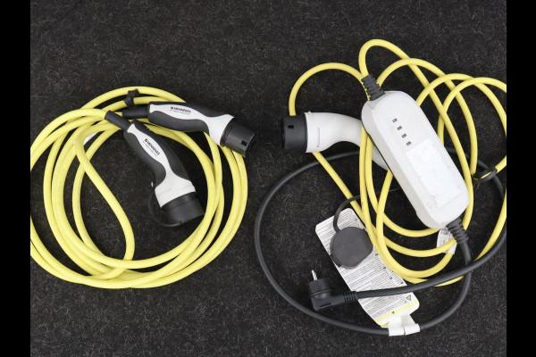 Volkswagen Passat 1.4 TSI PHEV GTE | Head-Up | Stoelverwarming | Trekhaak | Massage | Keyless | Standkachel | Camera | Matrix LED | Carplay | Adaptive cruise | Side Assist | Navigatie | Virtual Cockpit | Plug In