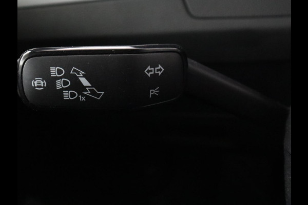 Volkswagen Passat 1.4 TSI PHEV GTE | Head-Up | Stoelverwarming | Trekhaak | Massage | Keyless | Standkachel | Camera | Matrix LED | Carplay | Adaptive cruise | Side Assist | Navigatie | Virtual Cockpit | Plug In