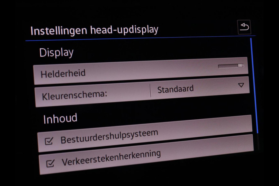 Volkswagen Passat 1.4 TSI PHEV GTE | Head-Up | Stoelverwarming | Trekhaak | Massage | Keyless | Standkachel | Camera | Matrix LED | Carplay | Adaptive cruise | Side Assist | Navigatie | Virtual Cockpit | Plug In