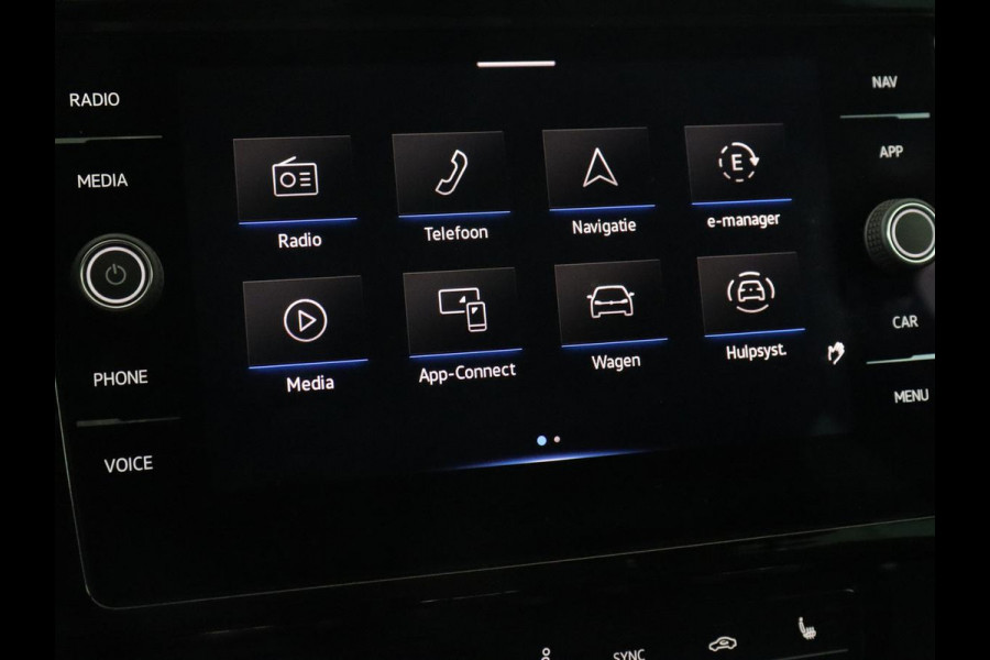 Volkswagen Passat 1.4 TSI PHEV GTE | Head-Up | Stoelverwarming | Trekhaak | Massage | Keyless | Standkachel | Camera | Matrix LED | Carplay | Adaptive cruise | Side Assist | Navigatie | Virtual Cockpit | Plug In