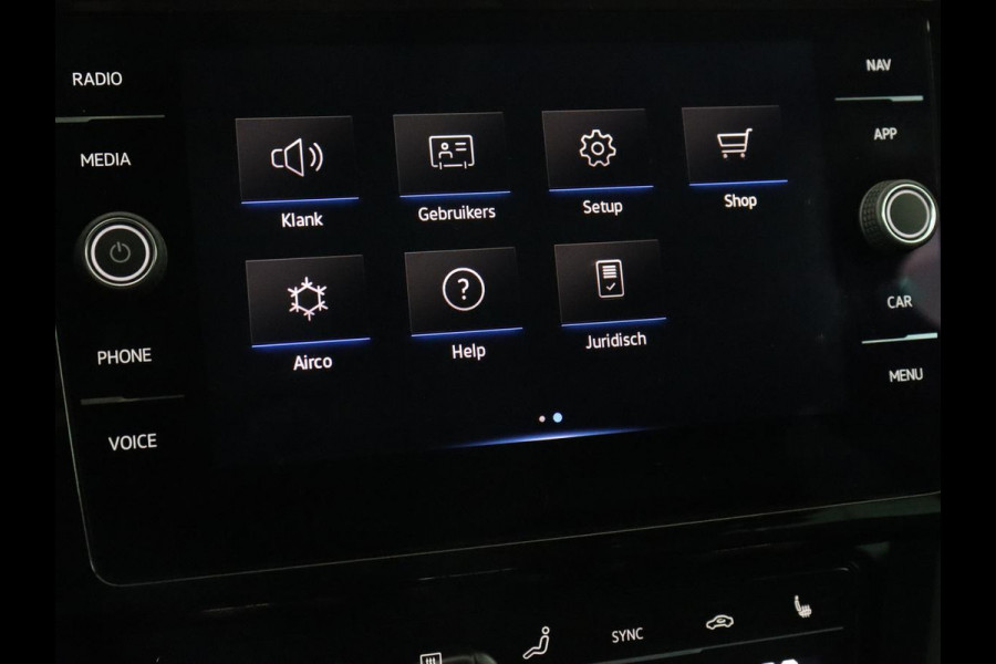 Volkswagen Passat 1.4 TSI PHEV GTE | Head-Up | Stoelverwarming | Trekhaak | Massage | Keyless | Standkachel | Camera | Matrix LED | Carplay | Adaptive cruise | Side Assist | Navigatie | Virtual Cockpit | Plug In