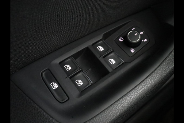 Volkswagen Passat 1.4 TSI PHEV GTE | Head-Up | Stoelverwarming | Trekhaak | Massage | Keyless | Standkachel | Camera | Matrix LED | Carplay | Adaptive cruise | Side Assist | Navigatie | Virtual Cockpit | Plug In