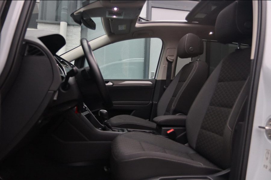 Volkswagen Touran 1.4 TSI 7p / PANODAK / ADAPT CRUISE / TREKHAAK ELEK / CAMERA
