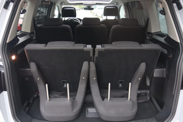 Volkswagen Touran 1.4 TSI 7p / PANODAK / ADAPT CRUISE / TREKHAAK ELEK / CAMERA