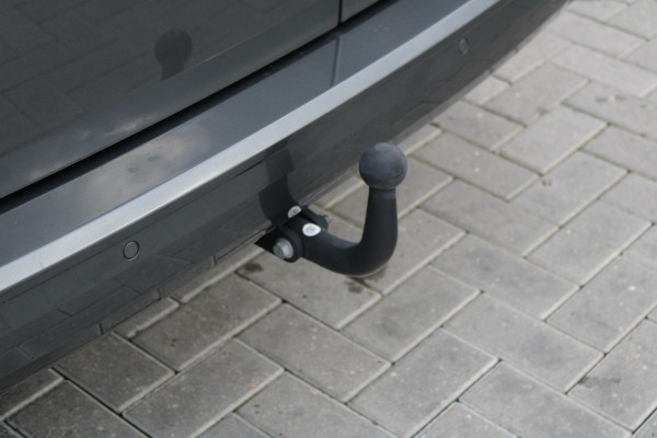 Volkswagen Caddy Cargo Maxi 2.0 TDI Style 102pk - Trekhaak - Carplay - Camera - LED - ErgoStoel - Rijklaar