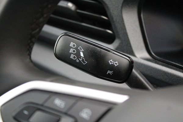 Volkswagen Caddy Cargo Maxi 2.0 TDI Style 102pk - Trekhaak - Carplay - Camera - LED - ErgoStoel - Rijklaar