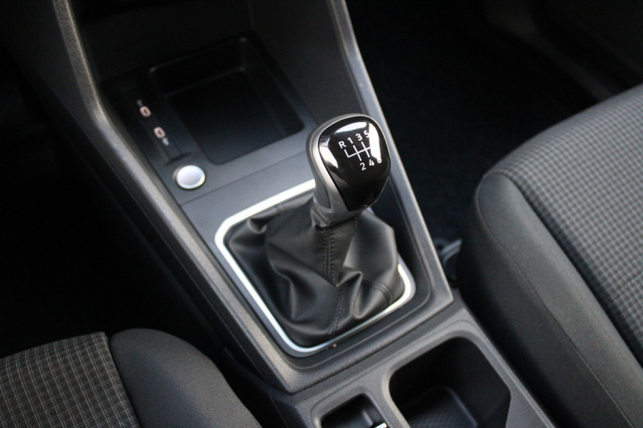 Volkswagen Caddy Cargo Maxi 2.0 TDI Style 102pk - Trekhaak - Carplay - Camera - LED - ErgoStoel - Rijklaar