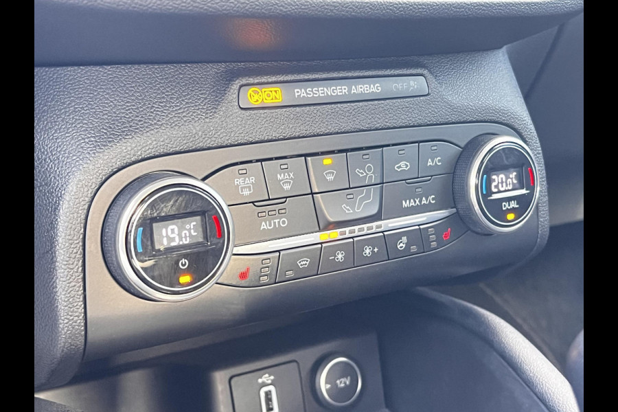 Ford Focus 1.0 EcoBoost Titanium Business | Winterpack | LED koplampen | Adaptive Cruise Control | 17" lichtmetalen velgen