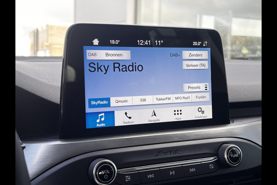 Ford Focus 1.0 EcoBoost Titanium Business | Winterpack | LED koplampen | Adaptive Cruise Control | 17" lichtmetalen velgen