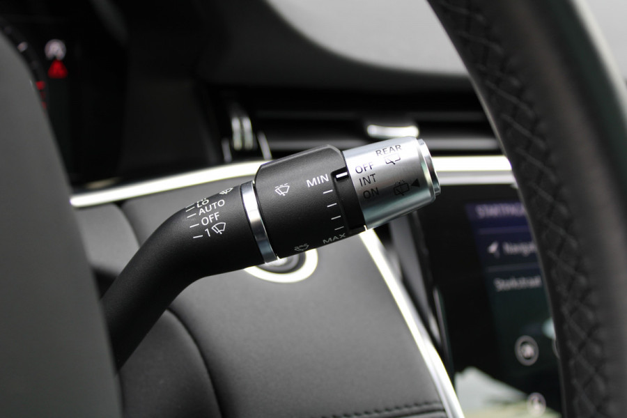 Land Rover Range Rover Evoque 2.0 D180 AWD HSE | NETTE STAAT | PANO | MEMORY | STOELVERW | ELEK TREKHAAK | CAMERA |