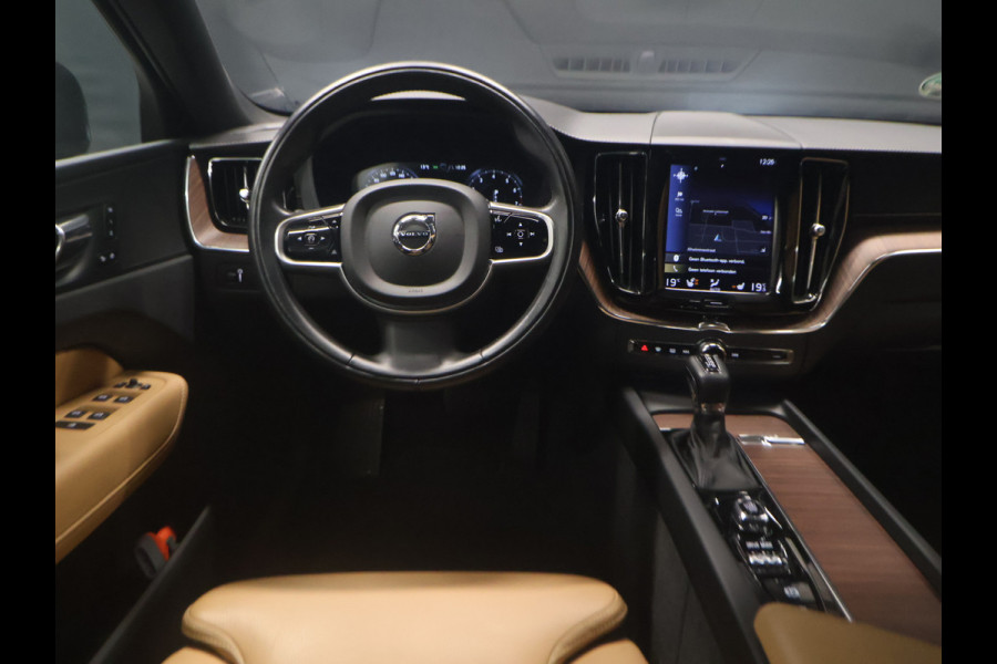 Volvo XC60 2.0 B5 AWD Inscription [MEMORY SEATS, APPLE CARPLAY, ANDROID, STUURVERWARMING, CAMERA, STOELVERWARMING V+A, VOL LEDER, CRUISE, CLIMATE, NIEUWSTAAT]