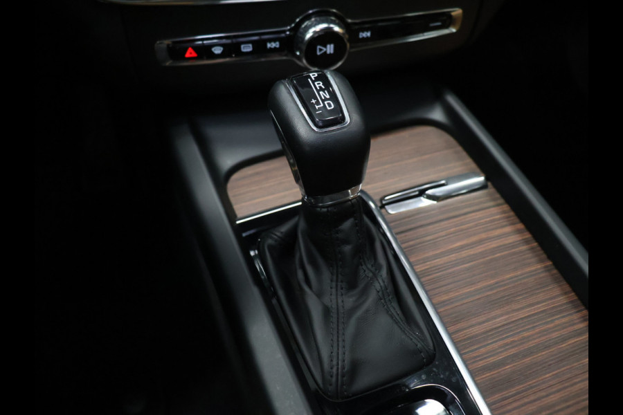 Volvo XC60 2.0 B5 AWD Inscription [MEMORY SEATS, APPLE CARPLAY, ANDROID, STUURVERWARMING, CAMERA, STOELVERWARMING V+A, VOL LEDER, CRUISE, CLIMATE, NIEUWSTAAT]