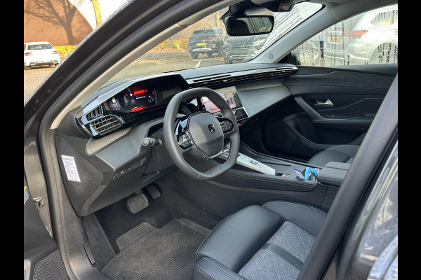 Peugeot 408 1.2 PureTech Allure Pack 130 EAT8 Adaptive cruisecontrol | Stoel + Stuurverwarming | digitaal cockpit | Rijklaar met 12 mnd BOVAG garantie |