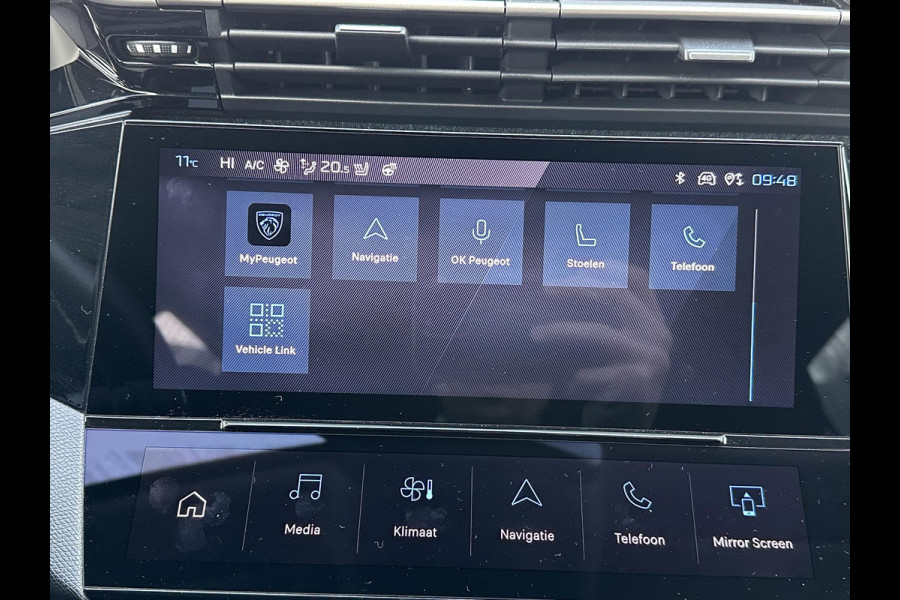 Peugeot 408 1.2 PureTech Allure Pack 130 EAT8 Adaptive cruisecontrol | Stoel + Stuurverwarming | digitaal cockpit | Rijklaar met 12 mnd BOVAG garantie |