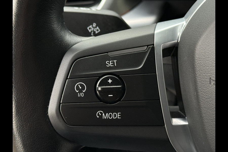 BMW X1 xDrive30e X LINE | DRIVING PROFF. | SPORTSTOELEN | LEDER | TREKHAAK | ELEKTR. STOELEN |