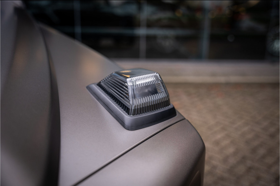 Mercedes-Benz G-Klasse AMG 63 ** Akrapovic ** AMG Performance Pack ** Carbon ** Xpell PPF Face-lift MY25 ** Target Blue Eye ** Manufaktur