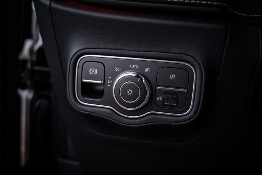 Mercedes-Benz G-Klasse AMG 63 ** Akrapovic ** AMG Performance Pack ** Carbon ** Xpell PPF Face-lift MY25 ** Target Blue Eye ** Manufaktur