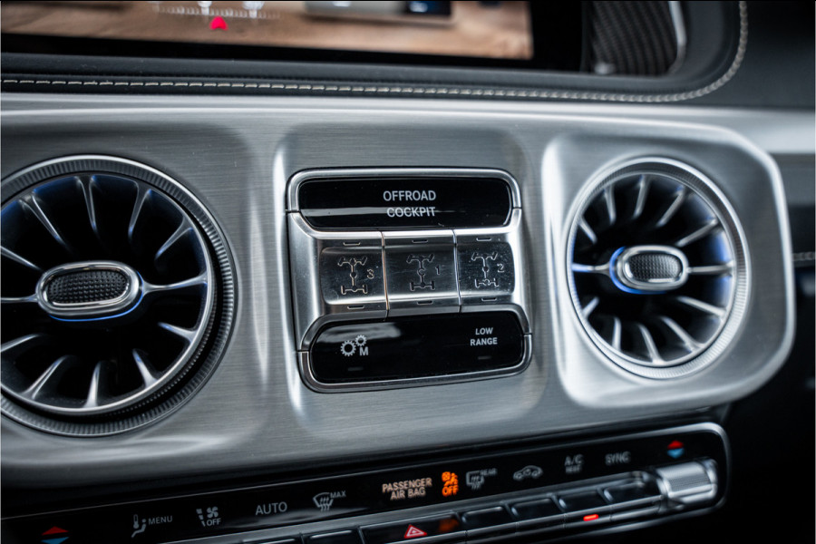 Mercedes-Benz G-Klasse AMG 63 ** Akrapovic ** AMG Performance Pack ** Carbon ** Xpell PPF Face-lift MY25 ** Target Blue Eye ** Manufaktur