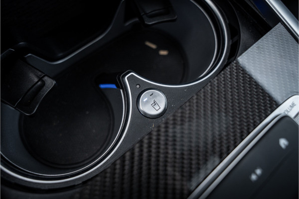 Mercedes-Benz G-Klasse AMG 63 ** Akrapovic ** AMG Performance Pack ** Carbon ** Xpell PPF Face-lift MY25 ** Target Blue Eye ** Manufaktur