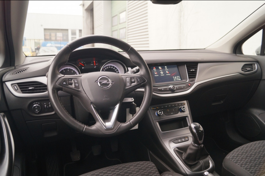 Opel Astra 1.2 110pk Business Executive -NAVI-ECC-PDC-CAM-