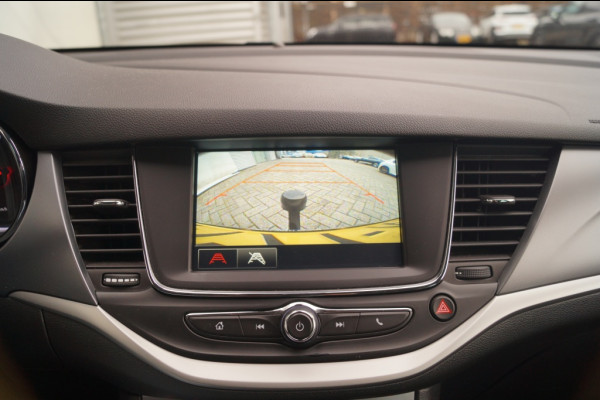 Opel Astra 1.2 110pk Business Executive -NAVI-ECC-PDC-CAM-
