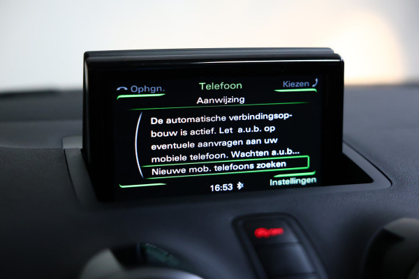 Audi A1 Sportback 1.4 TFSI Pro Line PANO NAVI BLUET STOELVW PDC ECC '18