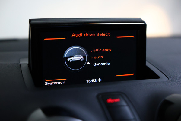 Audi A1 Sportback 1.4 TFSI Pro Line PANO NAVI BLUET STOELVW PDC ECC '18