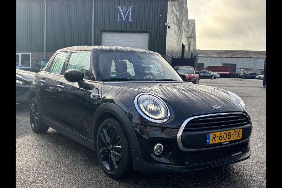 MINI Mini 1.5 One Chili | All season banden | PDC voor + achter | Sfeerverlichting | Sportstoelen | climate control | Full Led | keyless |  stoelverwarming – rijklaar met 12 BOVAG garantie!