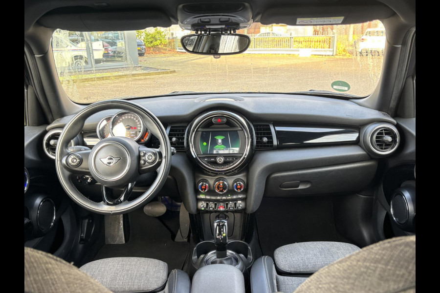 MINI Mini 1.5 One Chili | All season banden | PDC voor + achter | Sfeerverlichting | Sportstoelen | climate control | Full Led | keyless |  stoelverwarming – rijklaar met 12 BOVAG garantie!