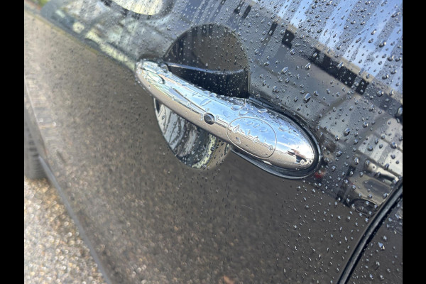 MINI Mini 1.5 One Chili | All season banden | PDC voor + achter | Sfeerverlichting | Sportstoelen | climate control | Full Led | keyless |  stoelverwarming – rijklaar met 12 BOVAG garantie!