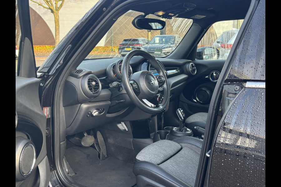 MINI Mini 1.5 One Chili | All season banden | PDC voor + achter | Sfeerverlichting | Sportstoelen | climate control | Full Led | keyless |  stoelverwarming – rijklaar met 12 BOVAG garantie!