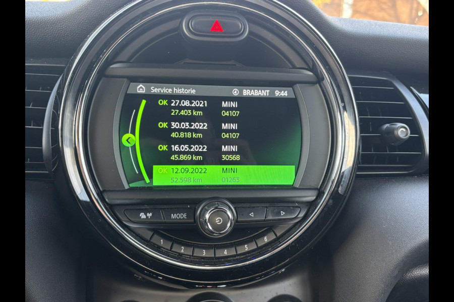 MINI Mini 1.5 One Chili | All season banden | PDC voor + achter | Sfeerverlichting | Sportstoelen | climate control | Full Led | keyless |  stoelverwarming – rijklaar met 12 BOVAG garantie!