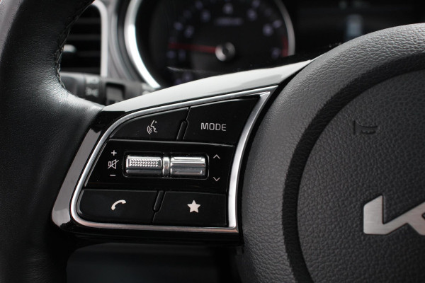 Kia Ceed Sportswagon 1.0 T-GDi Prestige | Navigatie | Apple Carplay / Android Auto | Climate Control | Cruise Control | Camera | Dab | Lichtmetalen Velgen | Lane Assist | Privacy Glass |