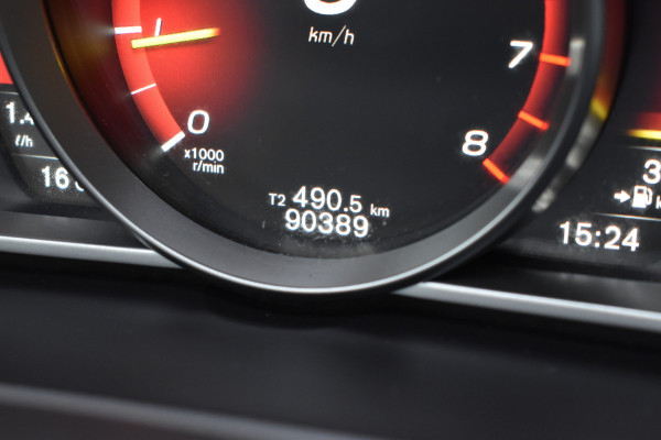 Volvo V40 Cross Country T3 153PK Automaat Nordic+ | Standkachel | Stoelverwarming | 17"LMV | LED