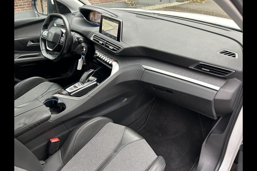 Peugeot 3008 1.2 130pk Automaat Allure Navi, Carplay, Trekhaak, Camera