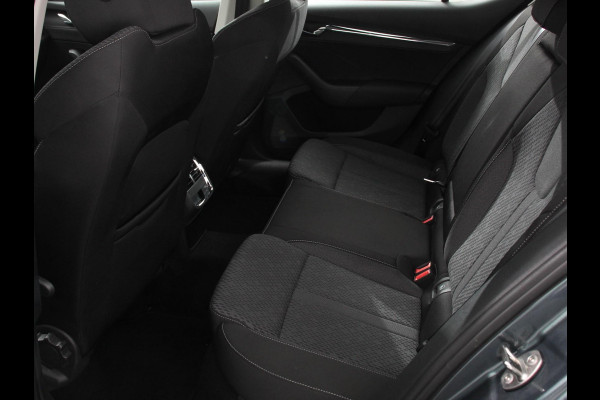 Škoda Octavia 1.0 e-TSI 110pk DSG Style Navigatie Apple Carplay/Android Auto Adaptive Cruise Control Camera Stoelverwarming