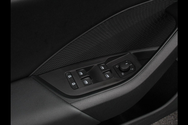 Škoda Octavia 1.0 e-TSI 110pk DSG Style Navigatie Apple Carplay/Android Auto Adaptive Cruise Control Camera Stoelverwarming