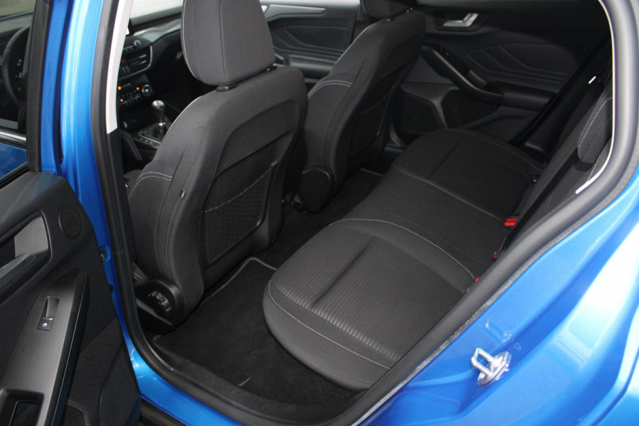 Ford FOCUS Wagon 1.5 EcoBoost 150 PK Titanium Business | Trekhaak | Trekgewicht 1500 KG | Winterpack | Design Pack | Adaptieve Cruise Control | Camera | LED koplampen | Dealeronderhouden