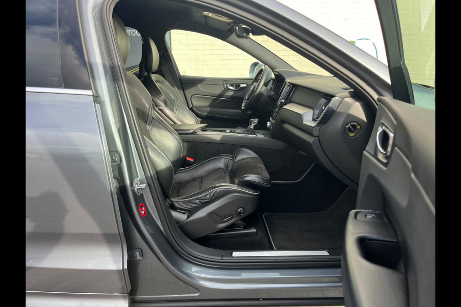 Volvo XC60 2.0 T5 R-Design | Cruise control | Zwenkbare trekhaak | Apple carplay |