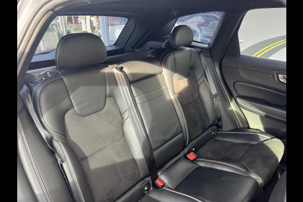 Volvo XC60 2.0 T5 R-Design | Cruise control | Zwenkbare trekhaak | Apple carplay |