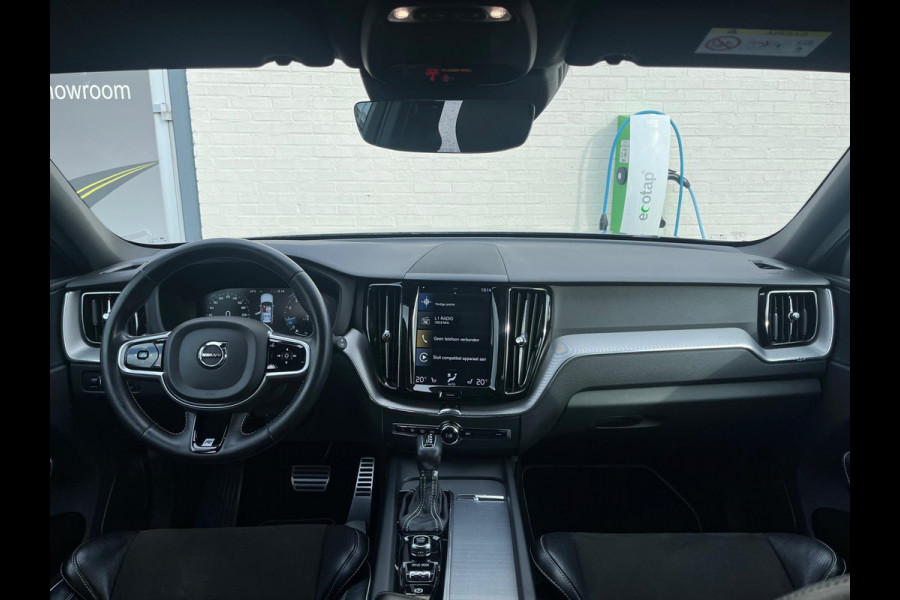 Volvo XC60 2.0 T5 R-Design | Cruise control | Zwenkbare trekhaak | Apple carplay |