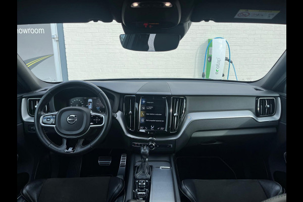 Volvo XC60 2.0 T5 R-Design | Cruise control | Zwenkbare trekhaak | Apple carplay |