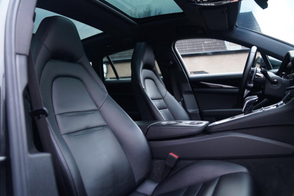 Porsche Panamera Sport Turismo 2.9 4 E-Hybrid | Sport Chrono | 21 inch | Panorama | Sport uitlaat | Luchtvering | Spoiler | LED |