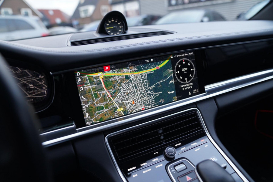 Porsche Panamera Sport Turismo 2.9 4 E-Hybrid | Sport Chrono | 21 inch | Panorama | Sport uitlaat | Luchtvering | Spoiler | LED |